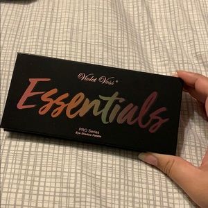 Violet voss essentials palette